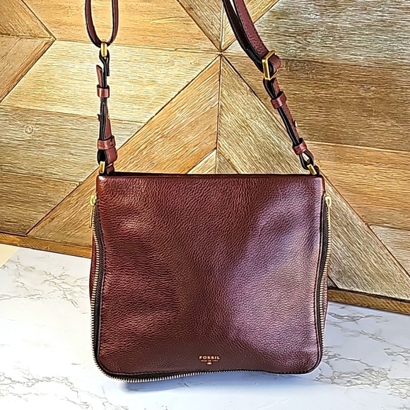 Fossil Handbags - Fossil Preston Pebbled Leather Brown Crossbody Bag